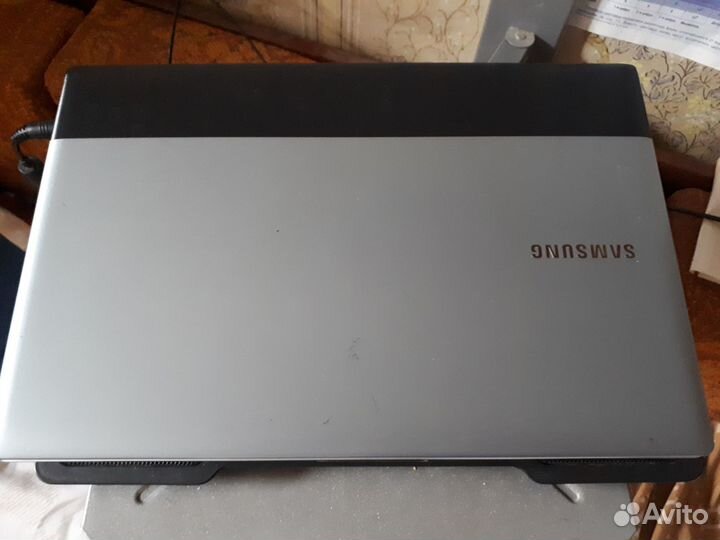Samsung RV511-S02