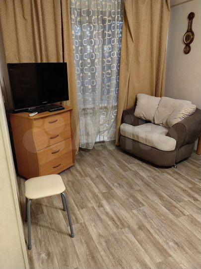 2-к. квартира, 40 м², 1/4 эт.