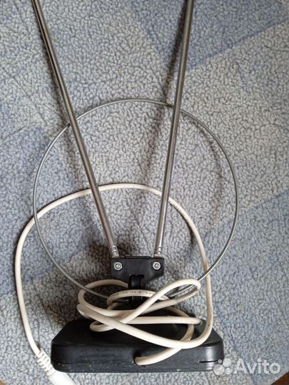 Комнатная антенна для телевизора