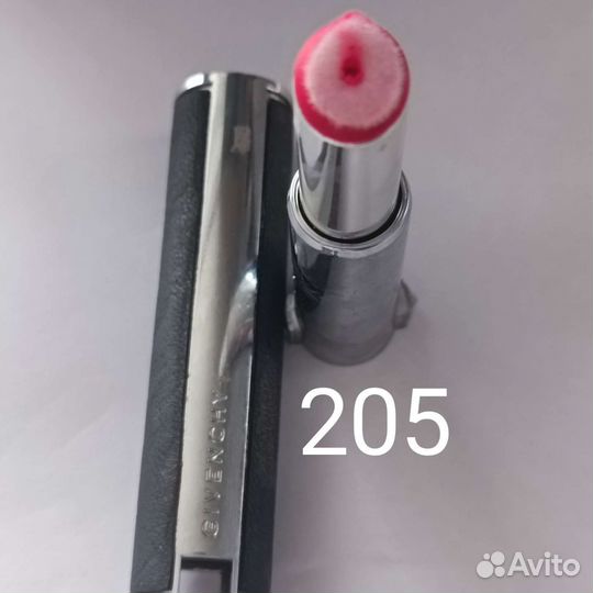 Помада givenchy