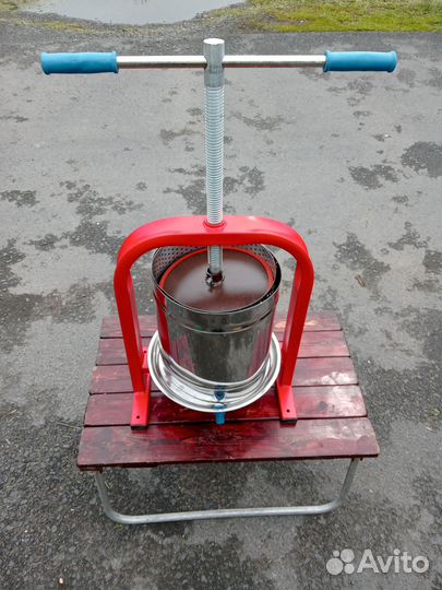 Пресс для отжима винограда