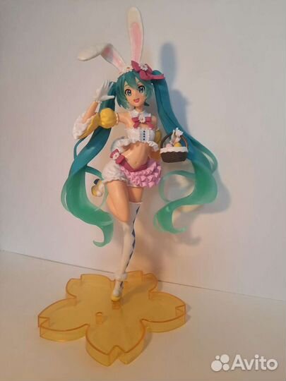 Аниме фигурка хатсуне мику вокалоид