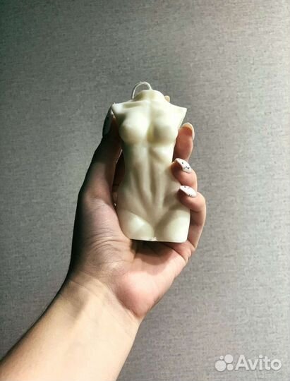 Свеча женское тело