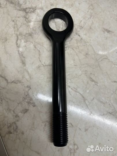 Буксировочный крюк Kia