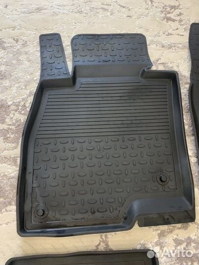 Резиновые коврики Seintex для Mazda6