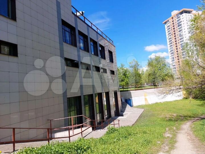 Общепит, 750 м²