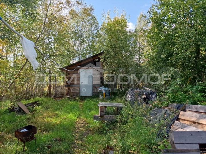 Дача 25 м² на участке 23 сот.