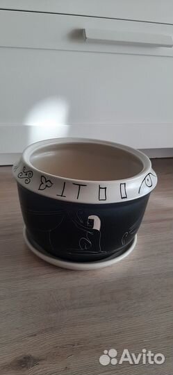 Кашпо, ваза