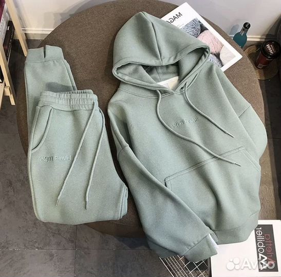 Спортивный костюм женский.Двойка.Новый.В наличии