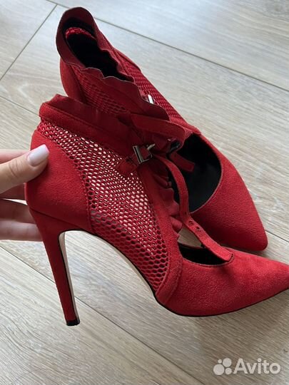 Туфли женские