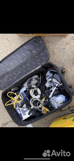 Кабели, провода,адаптеры и др. коробкой