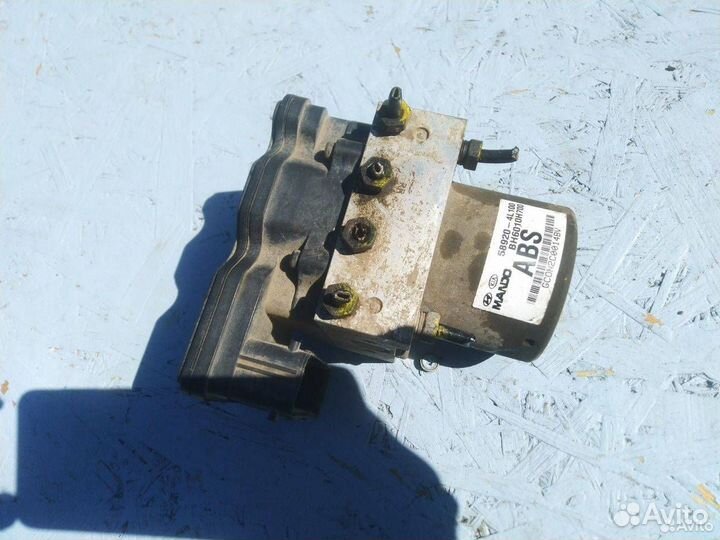 Блок ABS Hyundai Solaris 2012 58920-4L100
