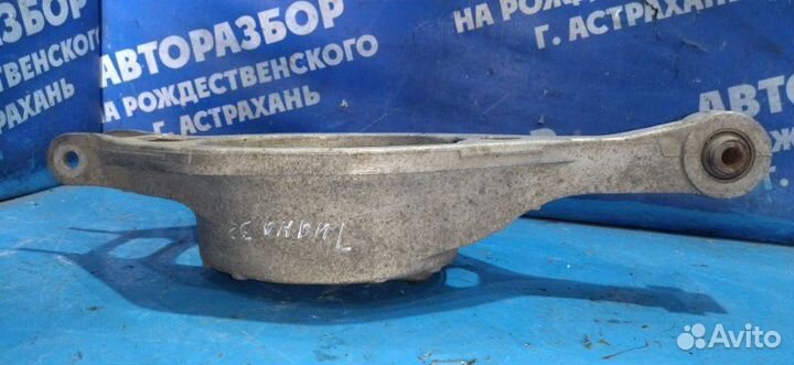 Задний рычаг под пружину Nissan Teana J32 седан