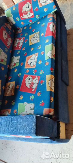 Детский диван