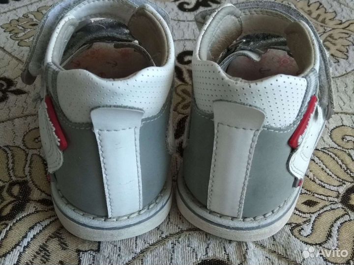 Ортопедические сандали