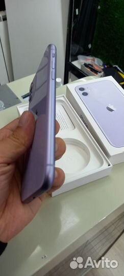 iPhone 11, 64 ГБ