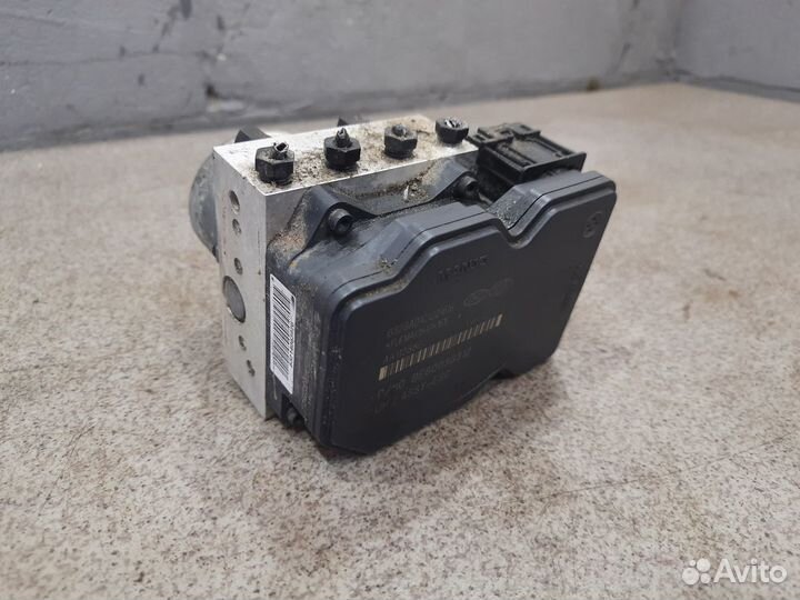 Блок ABS тормозной системы для KIA Optima 3 TF