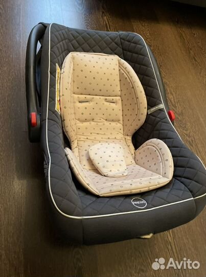 Переноска для детей в машину
