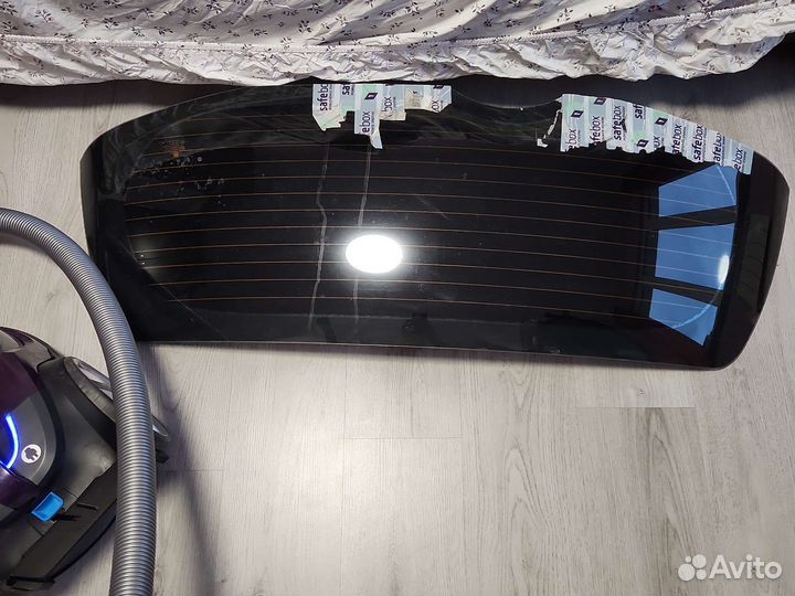 Стекло заднее Aveo T250 5d