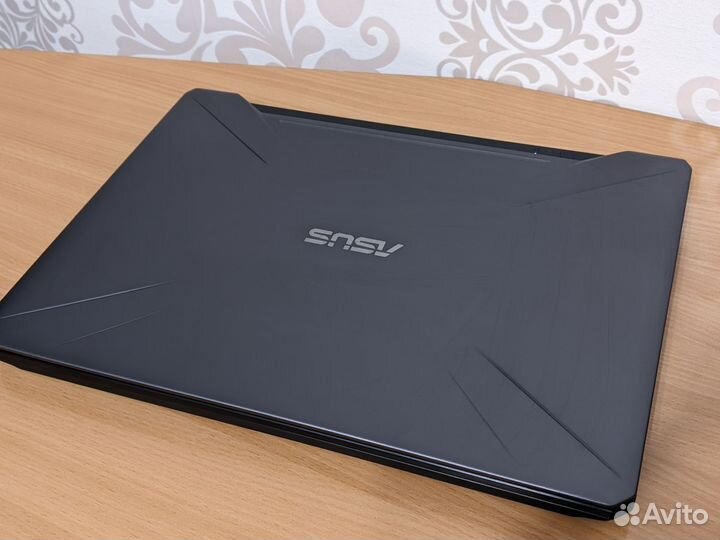 Asus TUF 505D