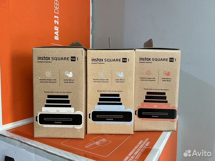 Fujifilm Instax Square SQ 1 Плёночные фотоаппараты