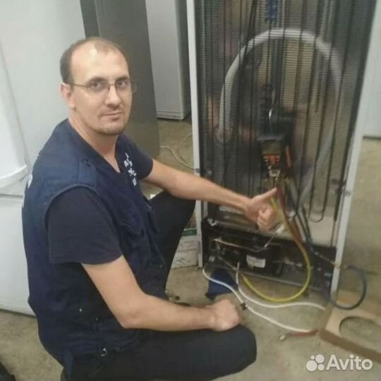 Peмoнтиpyeм холодильники