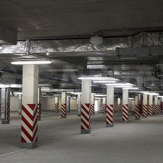 Машиноместо, 24 м²