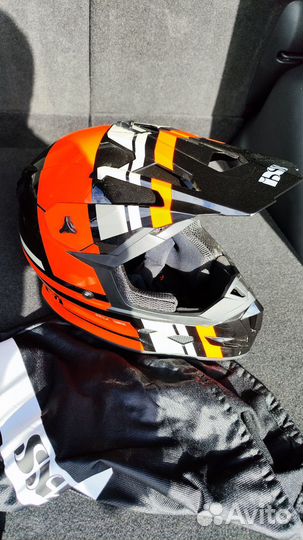 Кроссовый шлем BSS