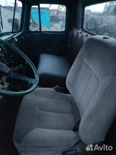 Урал 4320, 1984