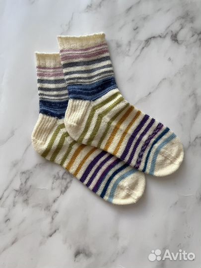 Вязанные носки ручной работы