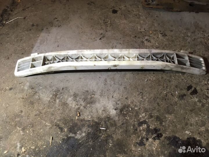 Усилитель переднего бампера Мазда Мпв Mazda MPV LW