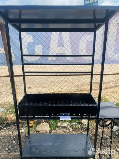 Мангалы в стиле лофт с крышей / костровые чаши