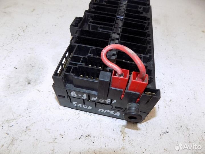 Блок предохранителей Passat B3 1988-1993