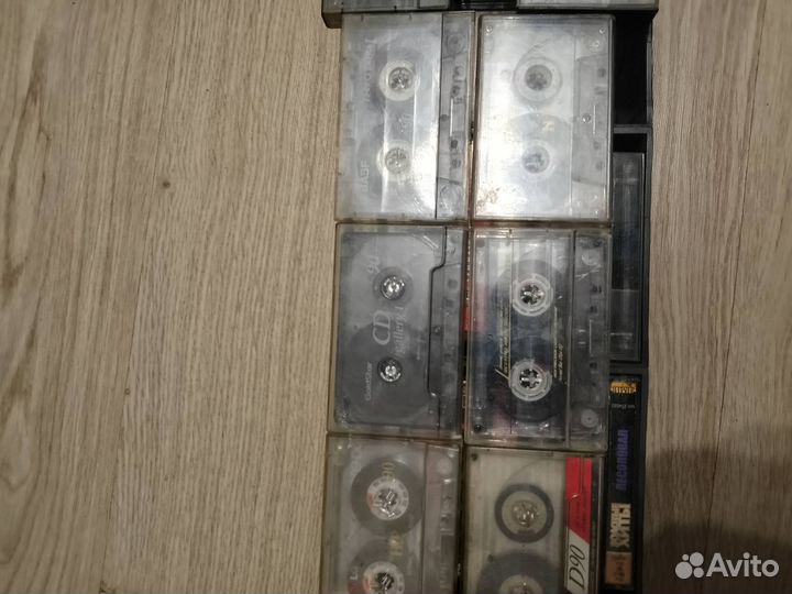 Аудио кассеты с записью