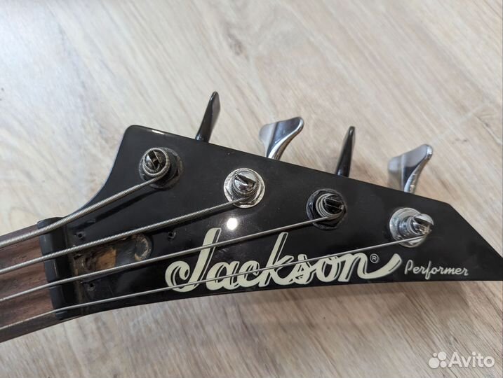 Бас гитара Jackson performer ps5