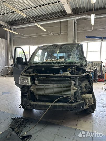 Volkswagen Caravelle T5 Каравелла Т5 в разборе