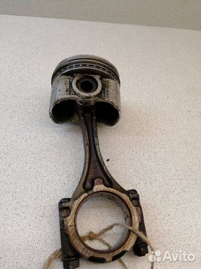 Поршень с шатуном Toyota Mark Ii GX110 1GFE