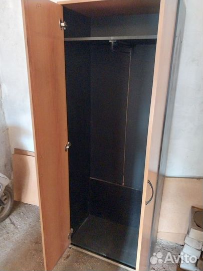 Шкаф для одежды бу