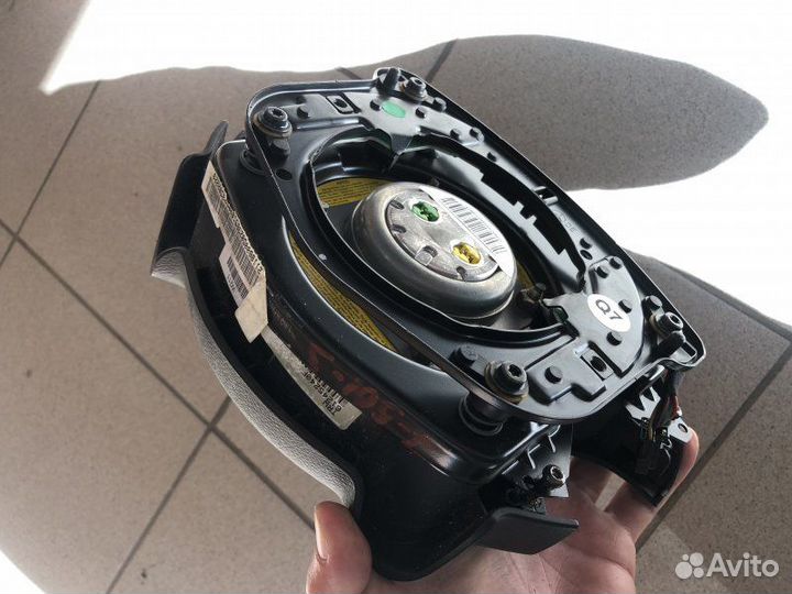 Airbag на руль Mercedes E-Class W211 M112.949 2003