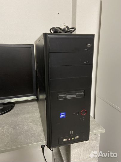 Компьютер Asus