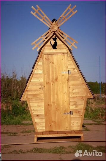 Уличный туалет деревянный WAT891