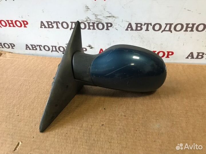 Зеркало боковое левое Renault Laguna 1.8 1995