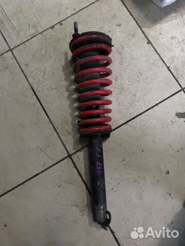 Стойка подвески передняя правая Alfa Romeo 147