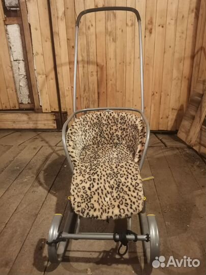 Детские санки с колесами