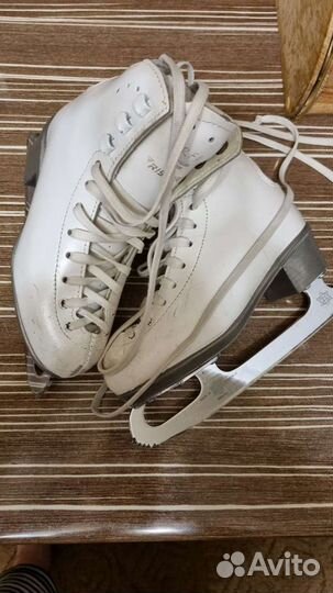 Коньки для фигурного катания профессиональные