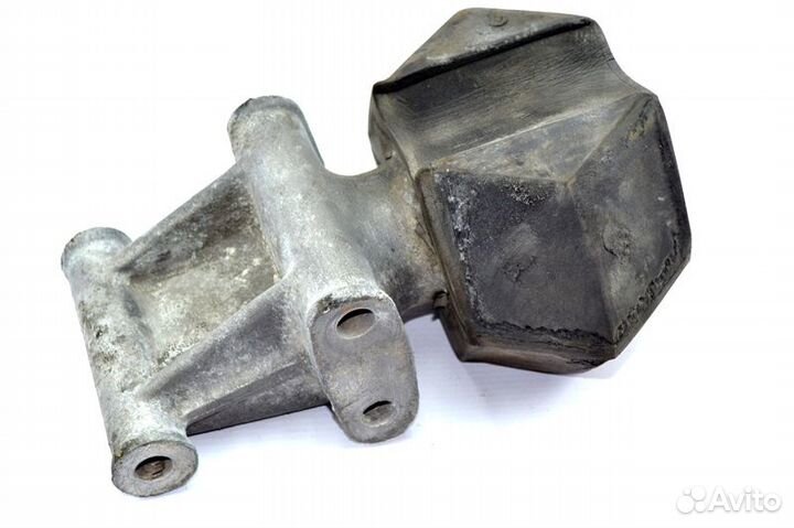 Подушка двигателя, задняя правая volvo F12 (01.77
