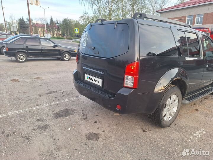 Nissan Pathfinder 2.5 AT, 2005, 332 000 км