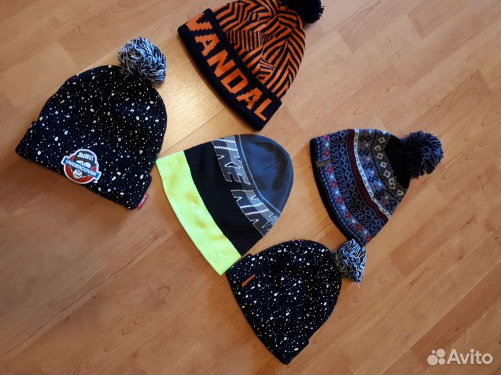 Шапка на подростка