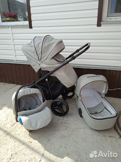 Коляска adamex reggio 3 В 1