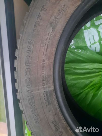 Nokian Tyres Hakkapeliitta 8 SUV 235/60 R18